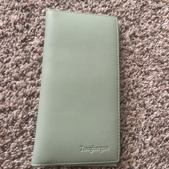 Wallets - Picture 2 of 5